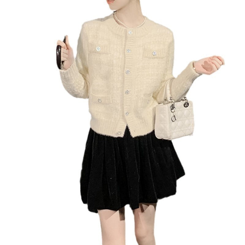 Damen Strickjacke mit Taschen und dekorativen Knöpfen EB
