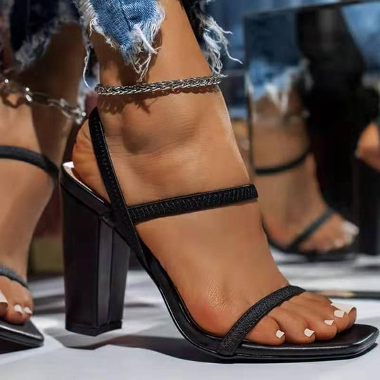 Damen Glamouröse High Heels mit zartem Riemendesign EB