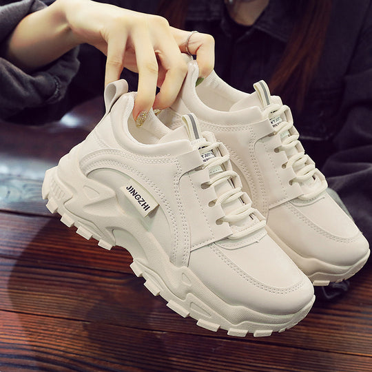 Damen Sportliche Sneakers mit rutschfester Sohle und gepolsterter Innensohle EB