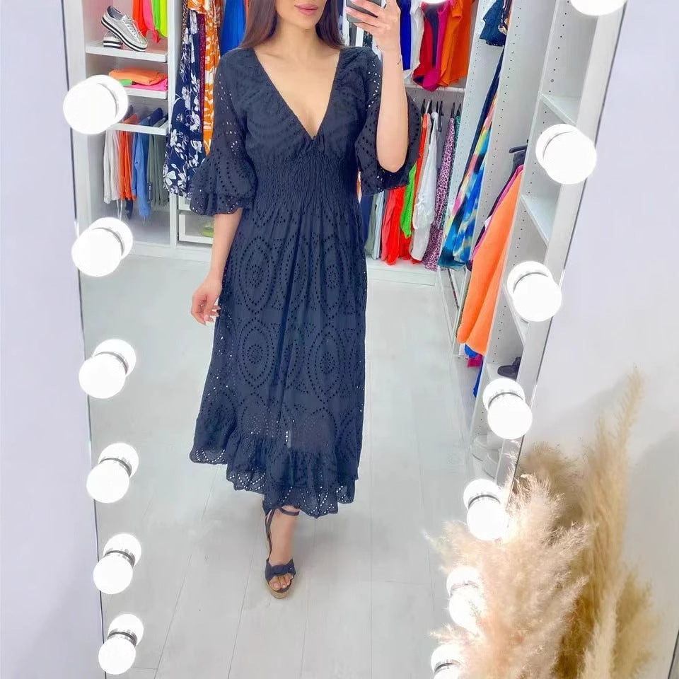 Damen Maxikleid mit floraler Lochstickerei und weiten Ärmeln EB