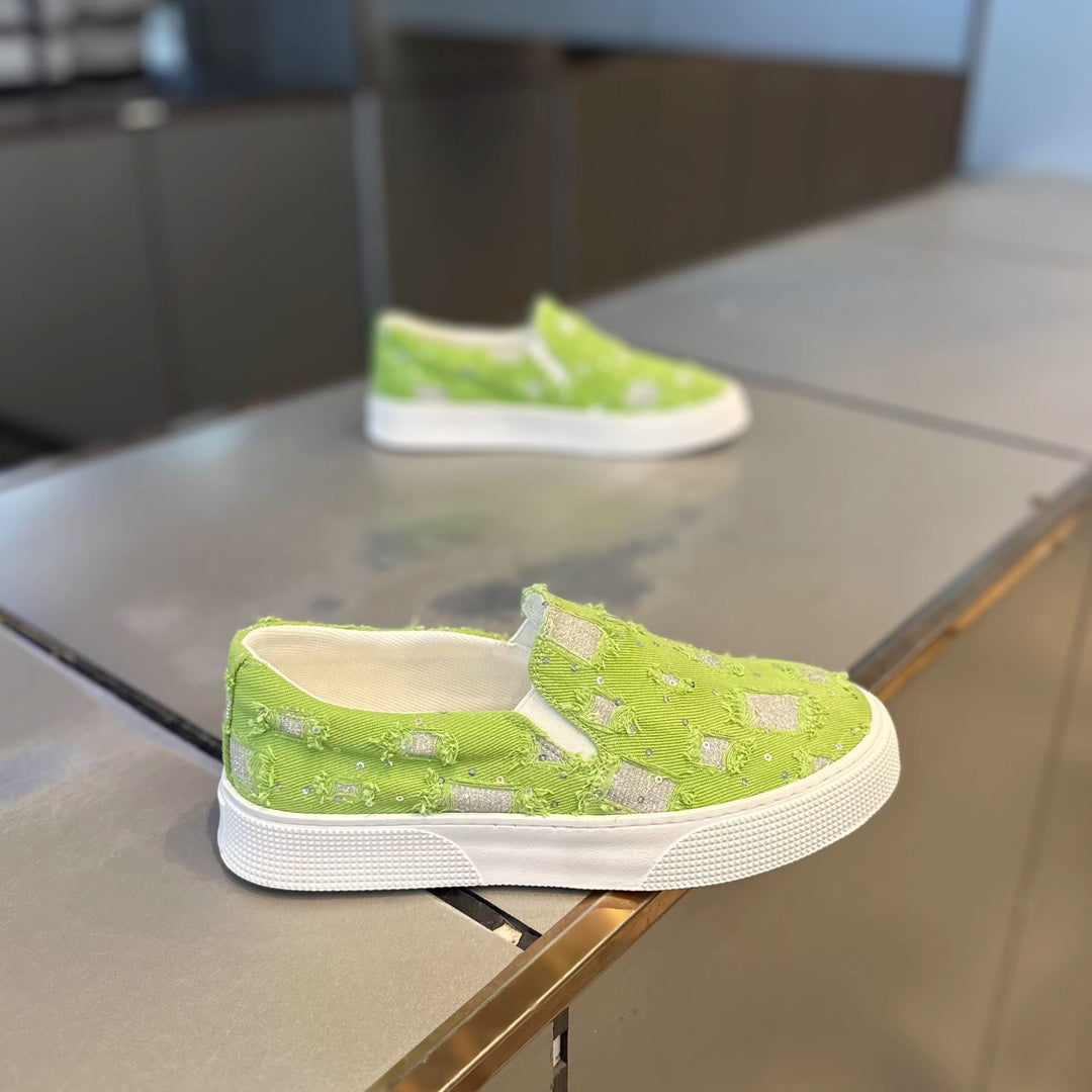 Damen Komfortable Slip-On Sneakers mit funkelnden Applikationen EB