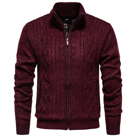 Herren nan grobgestrickter Cardigan mit Zopfmuster, Stehkragen und kariertem Innenfutter EB