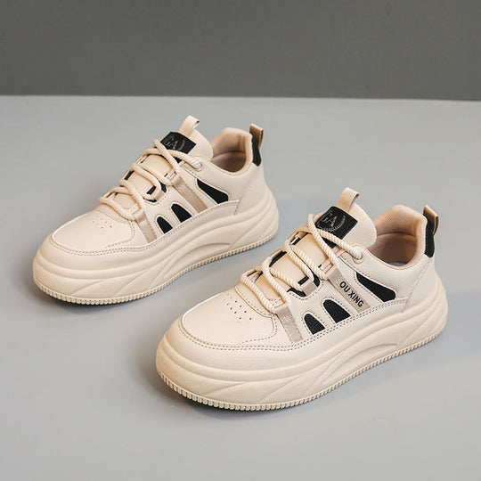 Damen Sportliche Sneakers mit dämpfender Laufsohle und atmungsaktiver Obermaterialstruktur EB