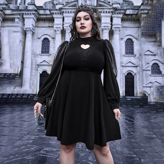 Damen verspieltes Kleid mit herzförmigem Ausschnitt und transparenten Puffärmeln EB