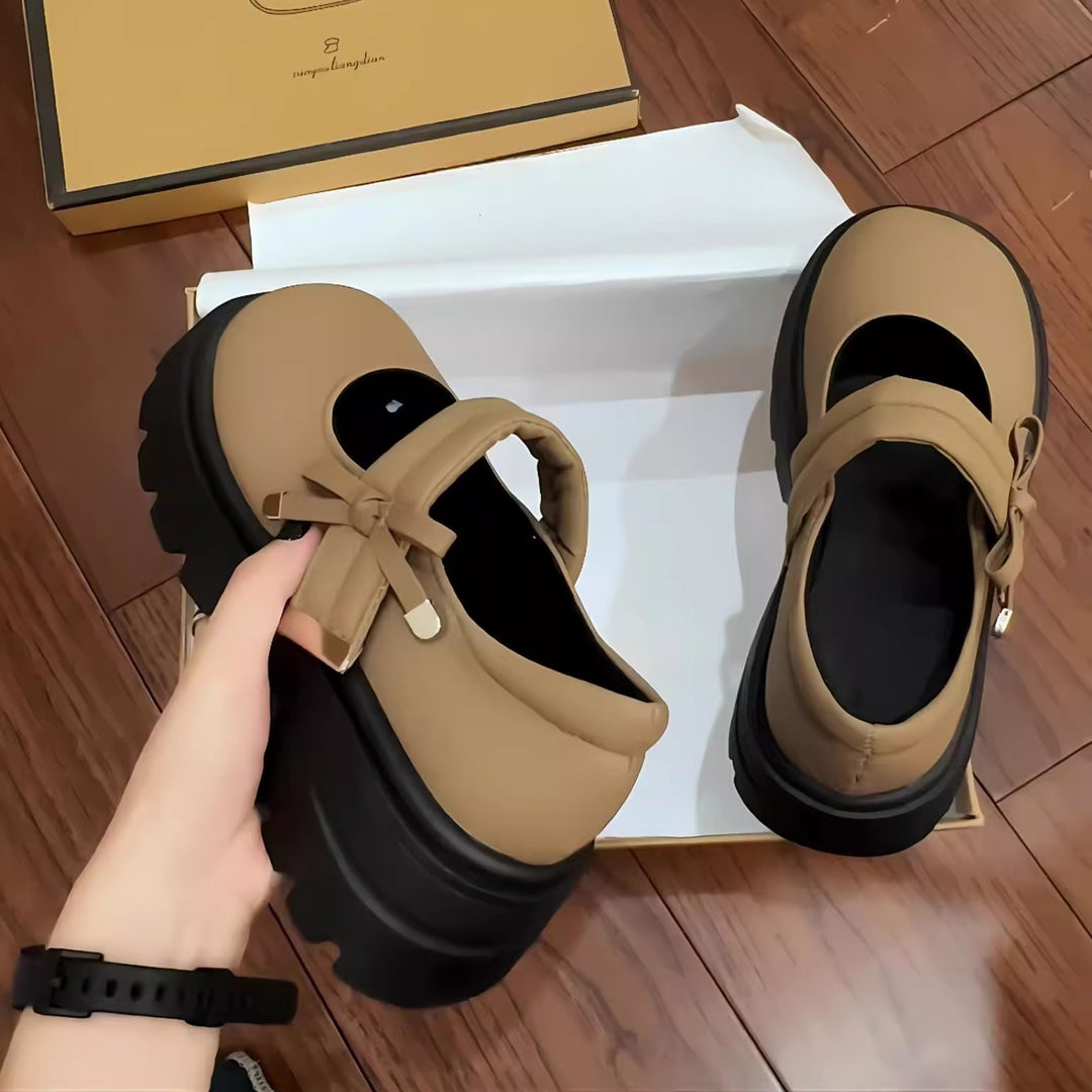 Damen Komfortable Chunky-Pantoletten mit verstellbarem Riemen und rutschfester Sohle EB
