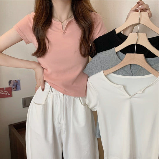 Damen Cropped T-Shirt mit figurbetontem Schnitt und modernen Akzenten EB
