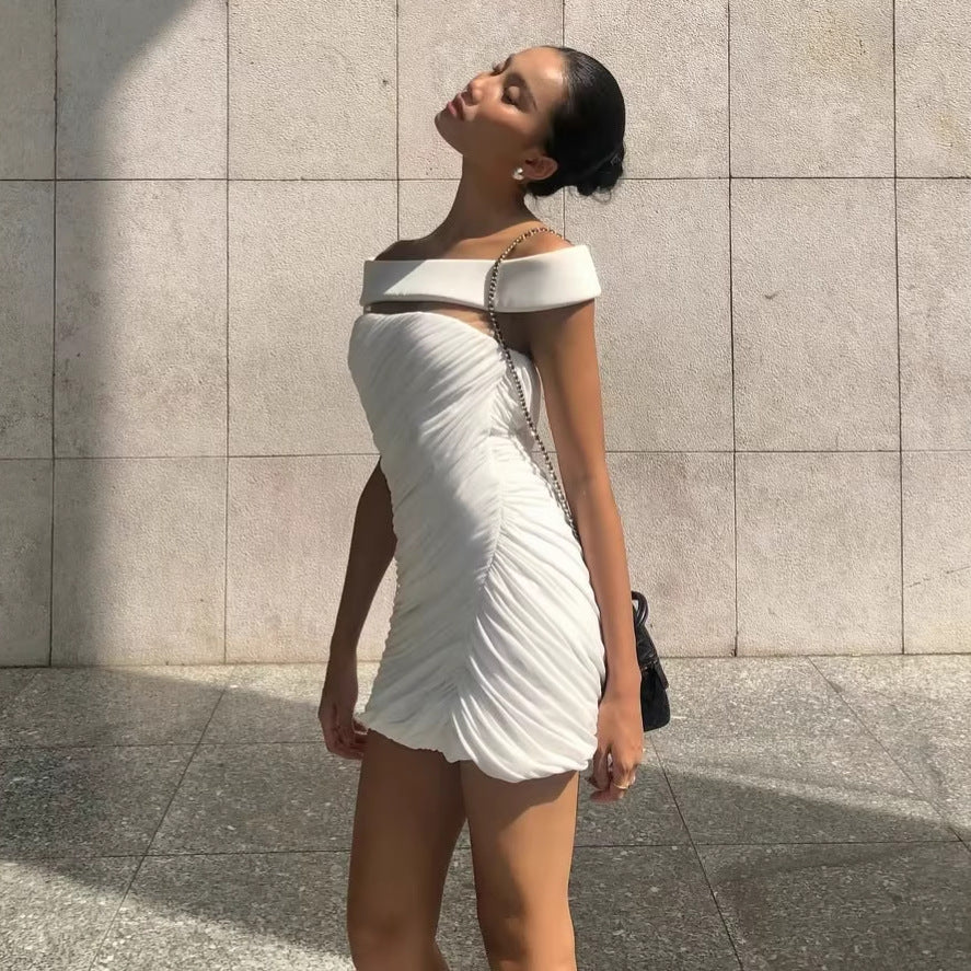 Damen Elegantes Minikleid mit schulterfreiem Design und raffinierten Drapé-Elementen EB
