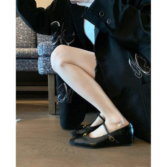Damen elegante Ballerinas mit modischem Riemen und geschmackvollem Schmuckdetail EB