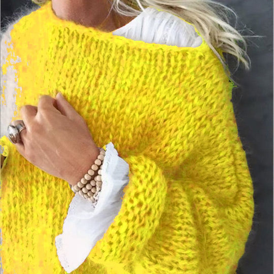 Damen Kurzgeschnitteter flauschiger Grobstrickpullover mit überschnittener Schulter EB