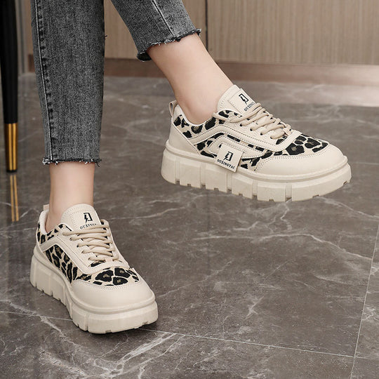Damen Sportliche Chunky Sneakers mit einzigartigem Leopardenmuster und dämpfender Sohle EB