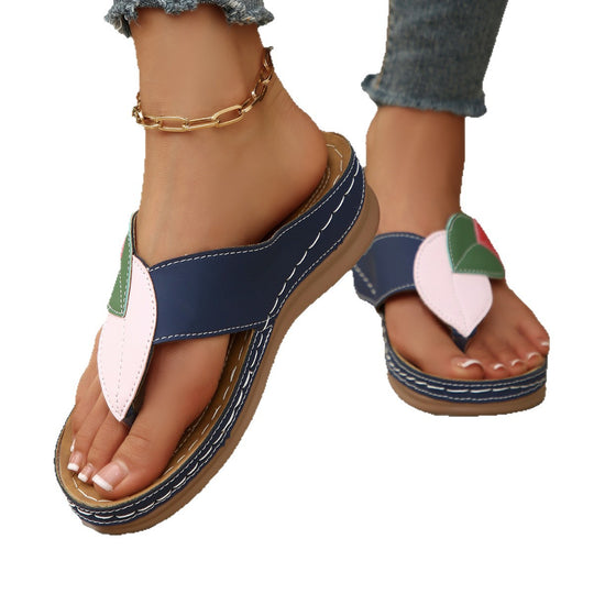 Damen Komfortable Zehentrenner-Sandalen mit ästhetischen Blattapplikationen EB