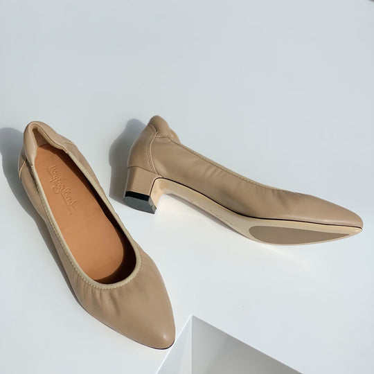 Damen Bequeme spitz zulaufende Ballerinas mit flexiblem Blockabsatz EB