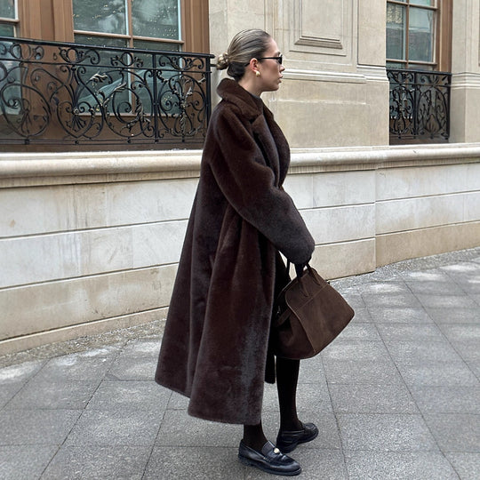 Damen Kunstpelzmantel mit luxuriösem Design und modischem Schnitt EB