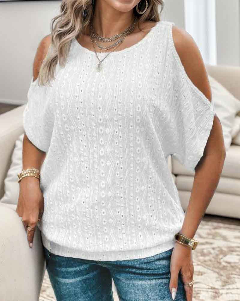 Damen modisches Oberteil mit offenem Schulterdesign und strukturiertem Lochmuster EB