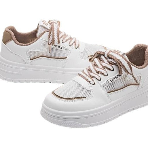 Damen Sportliche Sneakers mit luftiger Mesh-Oberfläche und dämpfender Sohle EB
