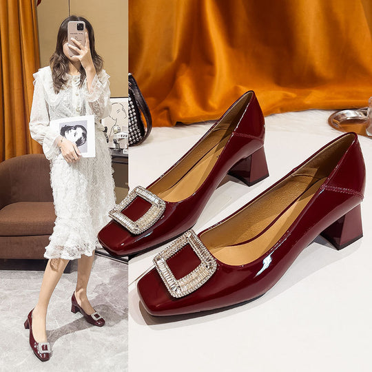 Damen elegante Absatzschuhe mit funkelndem Schmuckdetail EB
