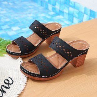 Damen Luftige Freizeit-Sandalen mit elegantem Riemendesign EB