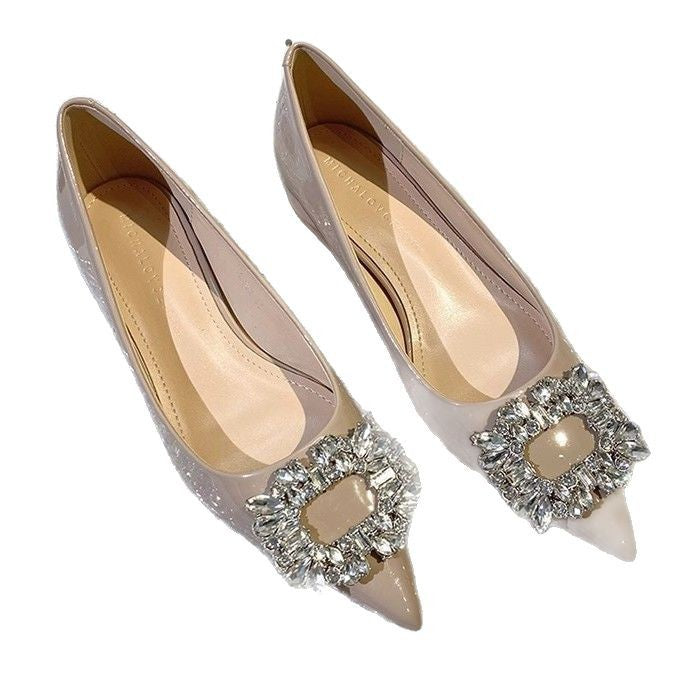 Damen elegante spitze Pumps mit funkelndem Schmuckdetail EB