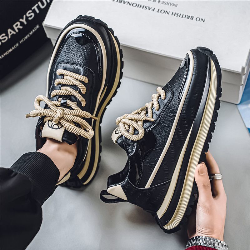 Damen modische Sneakers mit strukturierter Surface und stabiler Sohle EB