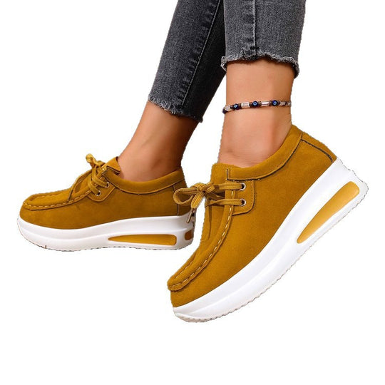 Damen Keil-Sneaker im Mokassin-Stil mit dämpfender Luftkissen-Plateausohle EB