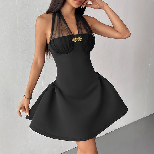 Damen Neckholder Kleid mit eleganter Rüsche und glamouösem Design EB