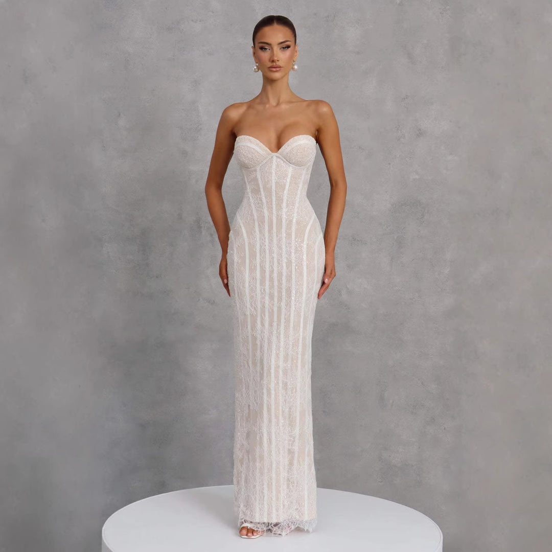 Damen Hochzeitskleid mit elegantem trägerlosen Design und luxuriösem Tüllabschluss EB