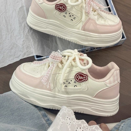 Damen Verspielte Sneakers mit einzigartiger Katzenapplikation EB