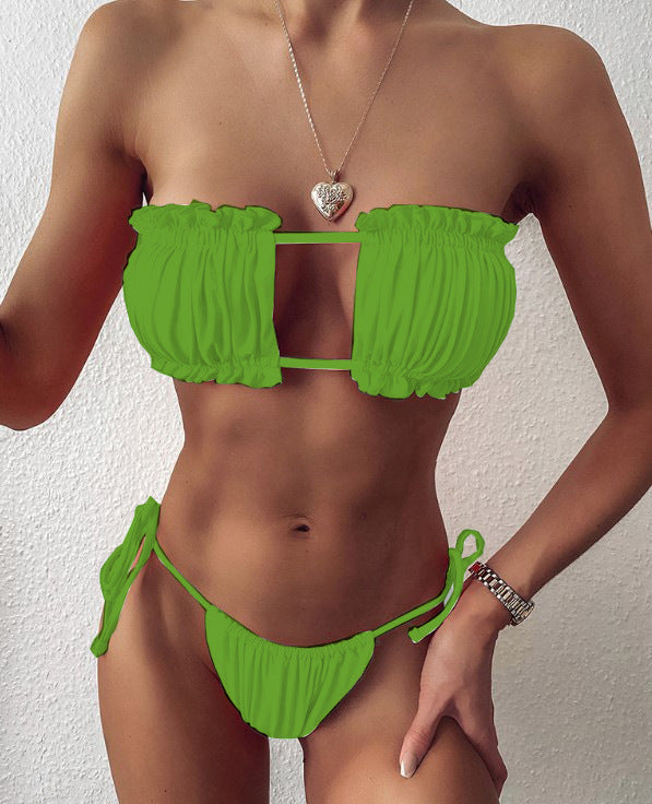 Damen Bandeau-Bikini mit voluminösen Rüschendetails EB