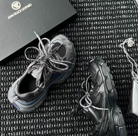 Damen Sportliche Sneakers mit robustem Sohlenprofil und atmungsaktivem Obermaterial EB