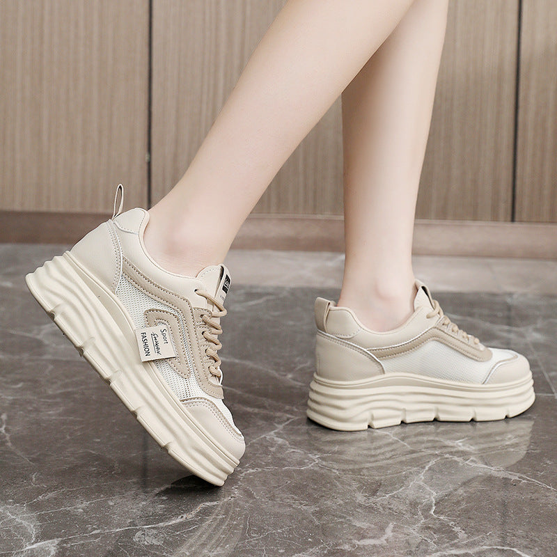 Damen Sportliche Plateau Sneakers mit atmungsaktivem Obermaterial und modischem Design EB