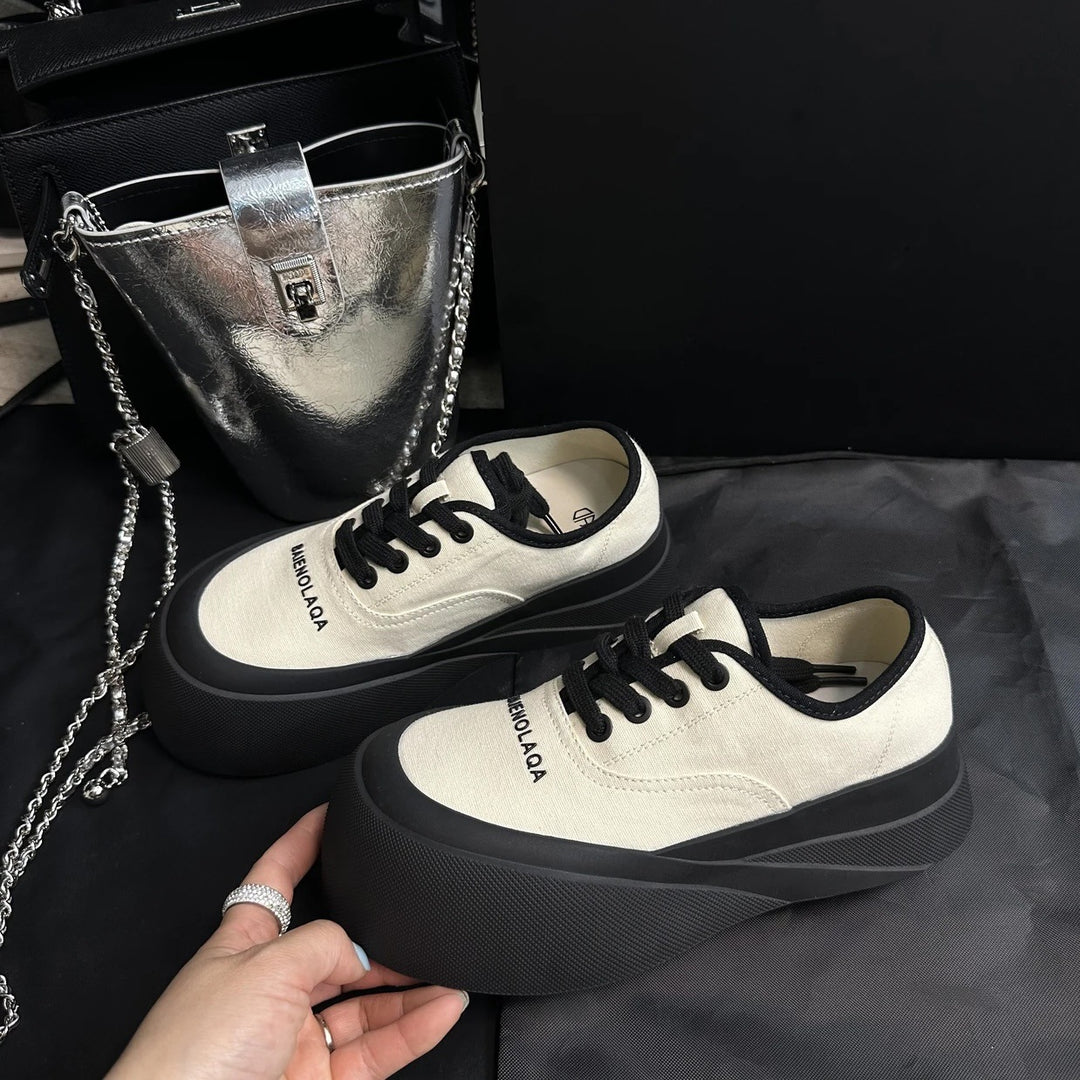 Damen Luxuriöse Plateau Sneakers mit hohem Komfort und modischem Design EB
