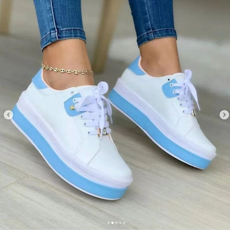 Damen Sneaker mit hohem Plateau und modischer Schnürung EB