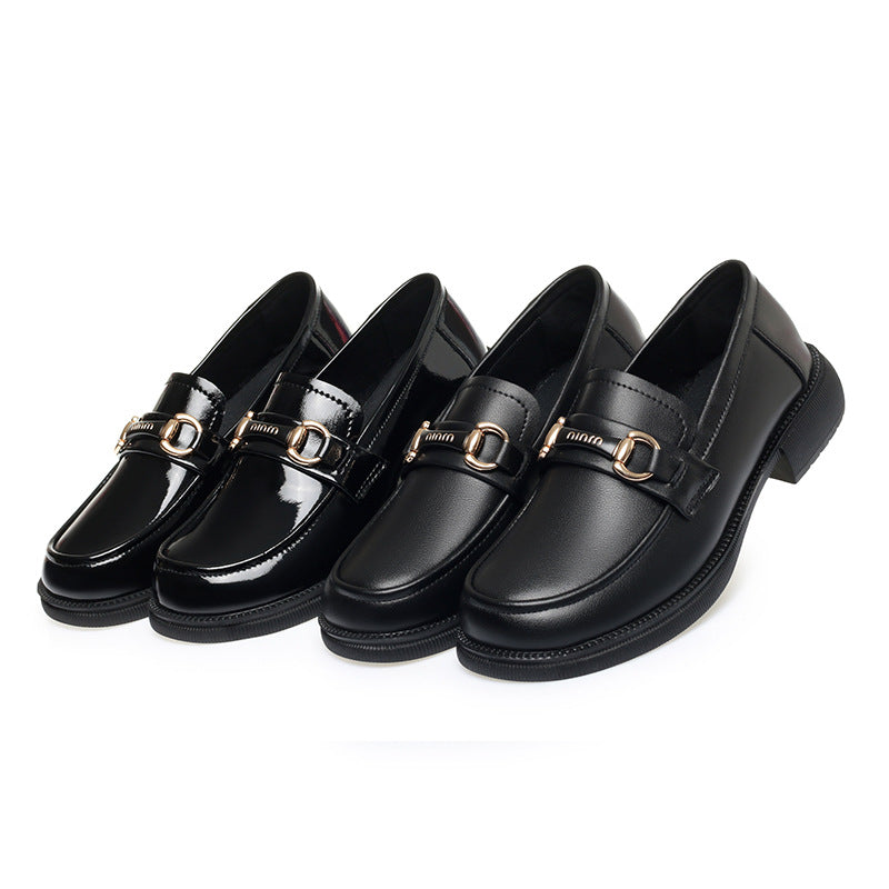 Damen Elegante Loafers mit modischem Kettendetail und bequemer Sohle EB