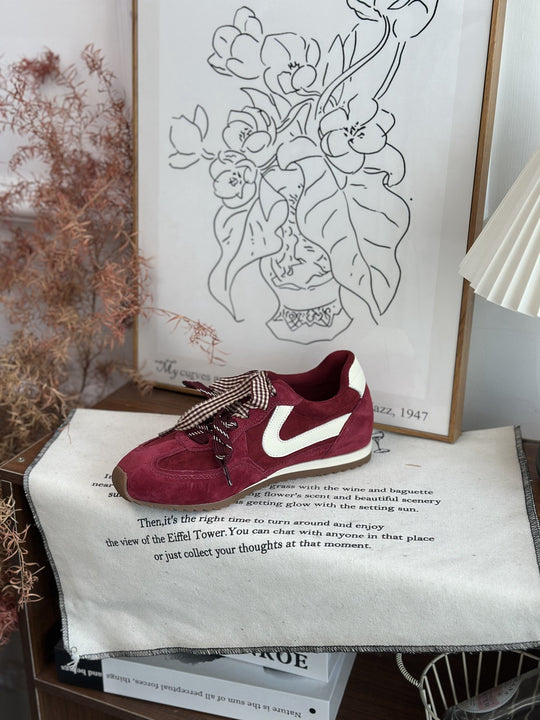 Damen Sportliche Sneakers mit verspieltem Rüschendesign und komfortabler Dämpfung EB