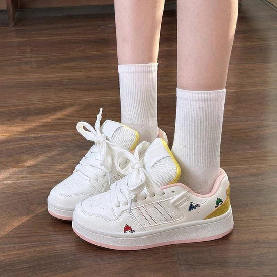 Damen Modische Sneakers mit innovativer Dämpfung und verspielten Applikationen EB