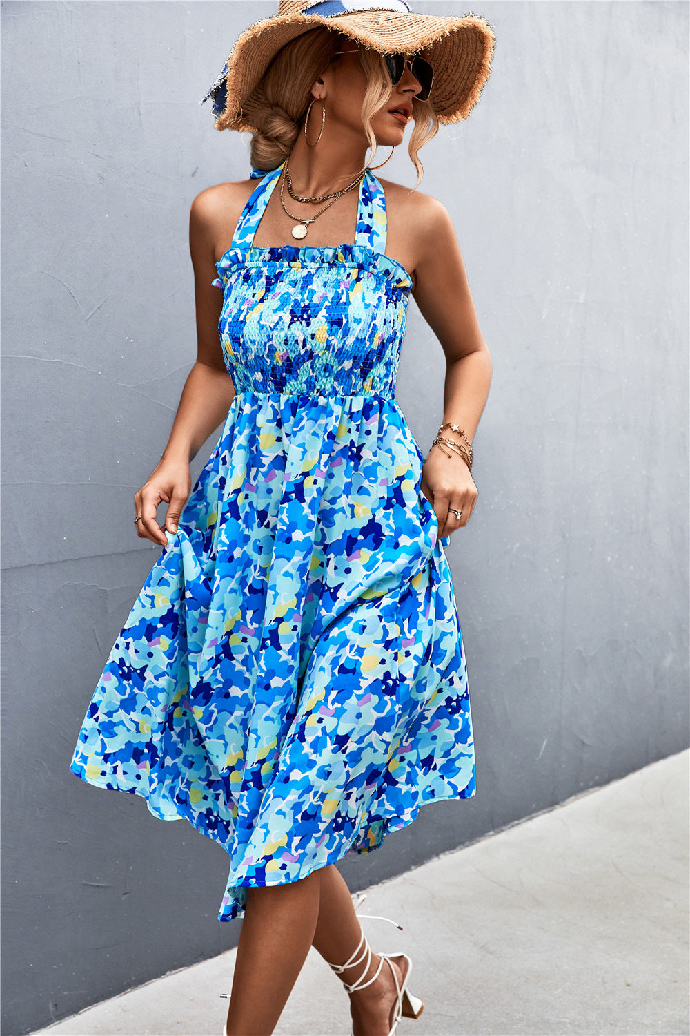 Damen Sommerkleid mit schulterfreier Passform und floralem Design EB