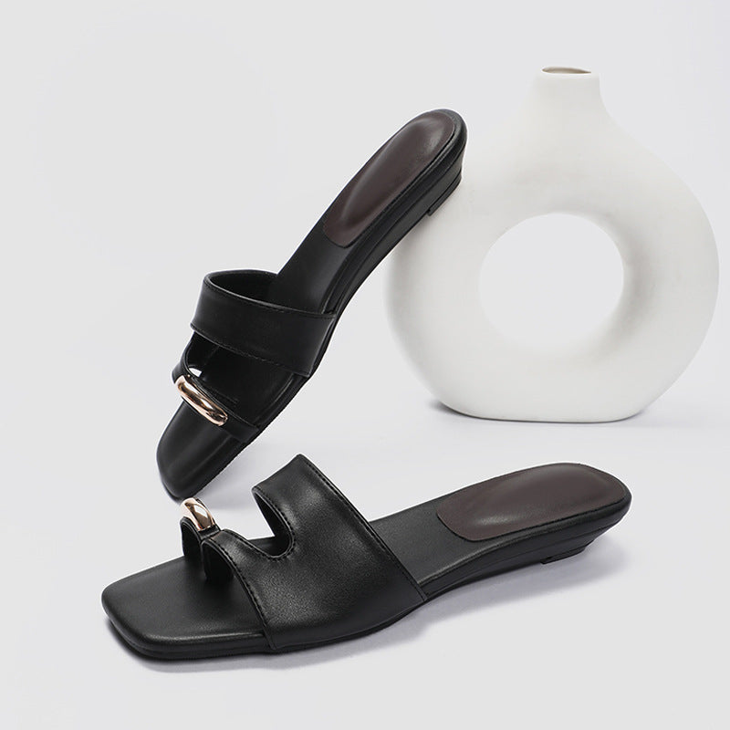 Damen Elegante und komfortable Slides mit modischen Akzenten EB