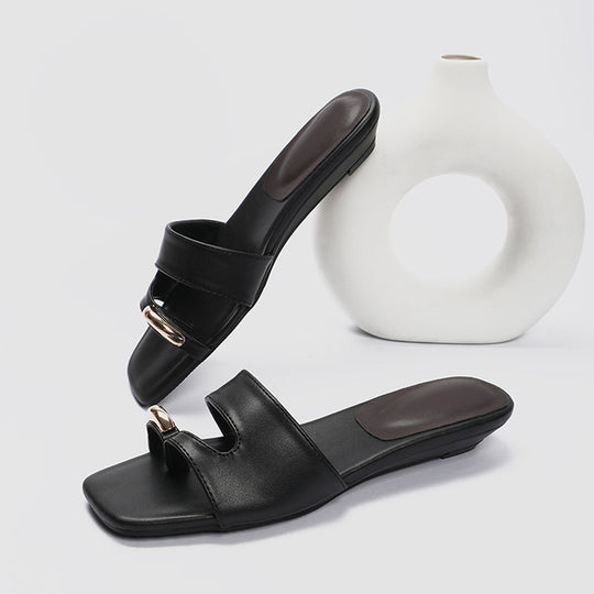 Damen Elegante und komfortable Slides mit modischen Akzenten EB