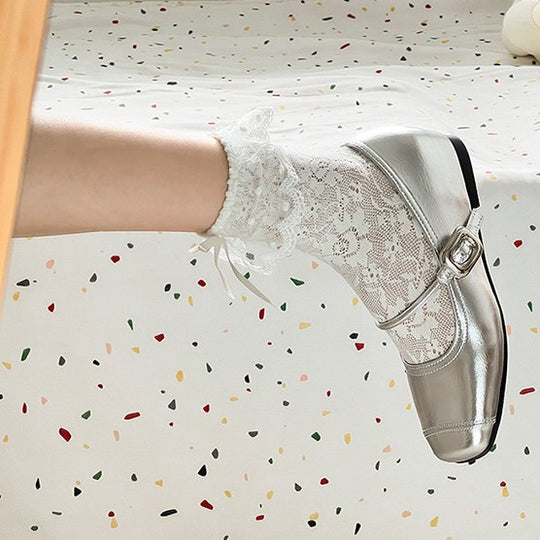 Damen Retro Ballerinas mit eleganten Schnallen und schimmerndem Obermaterial EB