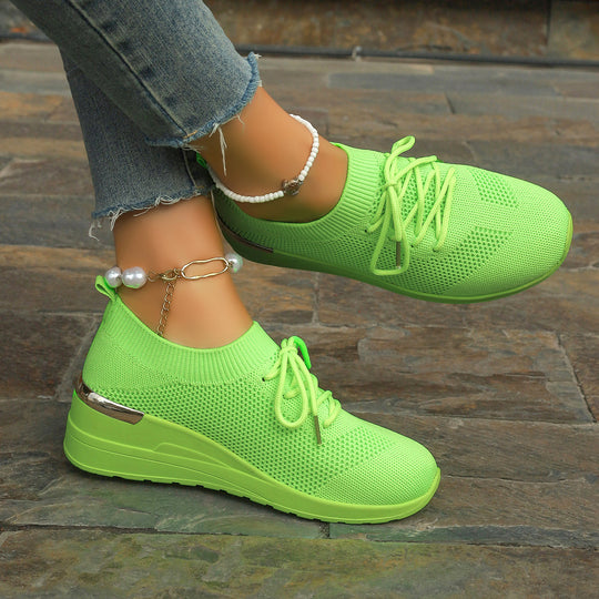 Damen Luftige und innovative Sneakers mit komfortabler Knöchelsocke EB
