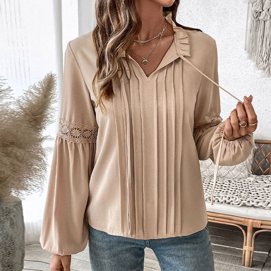 Damen Bluse mit feinen Falten und Spitze EB