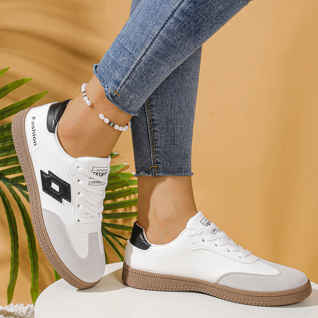 Damen Sportliche Sneaker mit hochwertiger Oberflächenstruktur und rutschfester Sohle EB