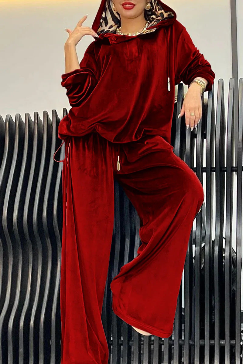 Damen Freizeit-Hosenset aus weichem Velours EB
