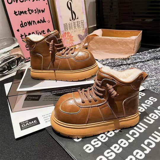 Damen modische Winterstiefel mit weichem Innenfutter und rutschfester Sohle EB