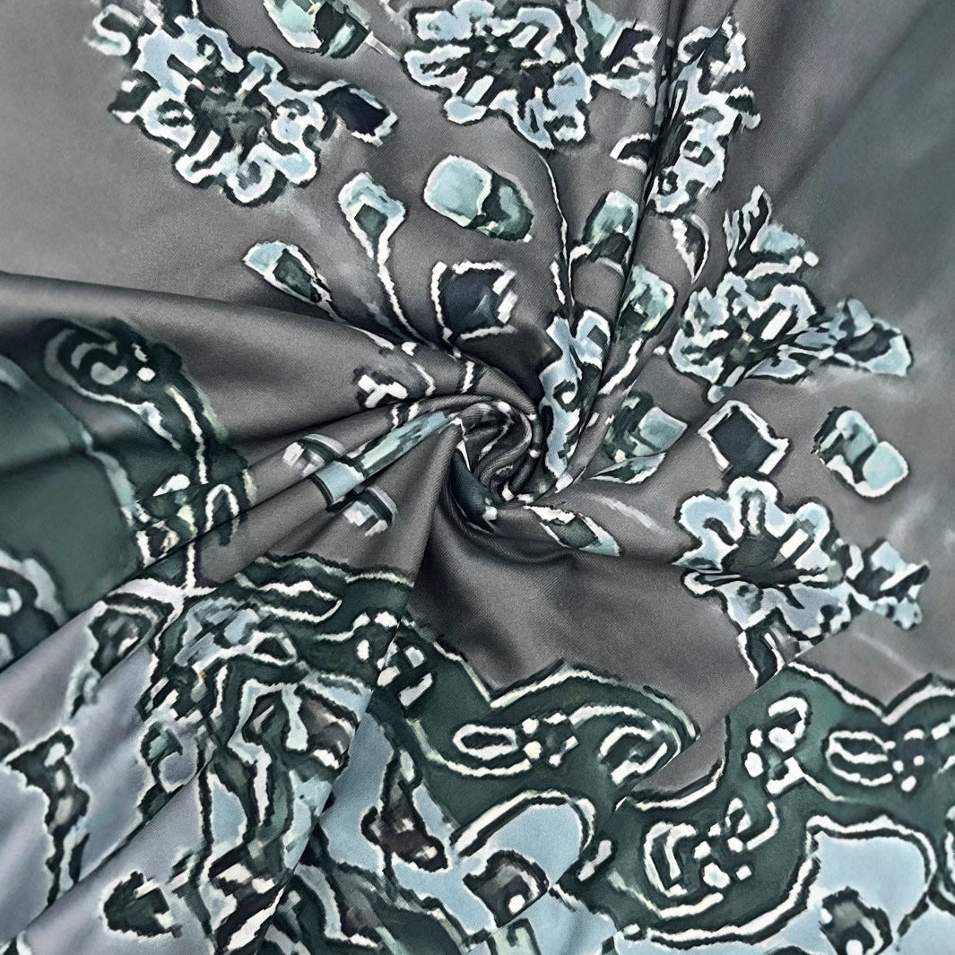 Damen Maxi-Kleid mit verspieltem Ethnomuster und schwingendem Schnitt EB