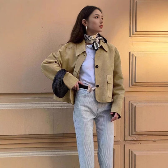 Damen Elegante Kunstlederjacke mit angedeuteten Taschen EB