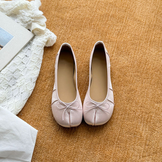 Damen Komfortable Ballerinas mit dekorativem Schnitt EB