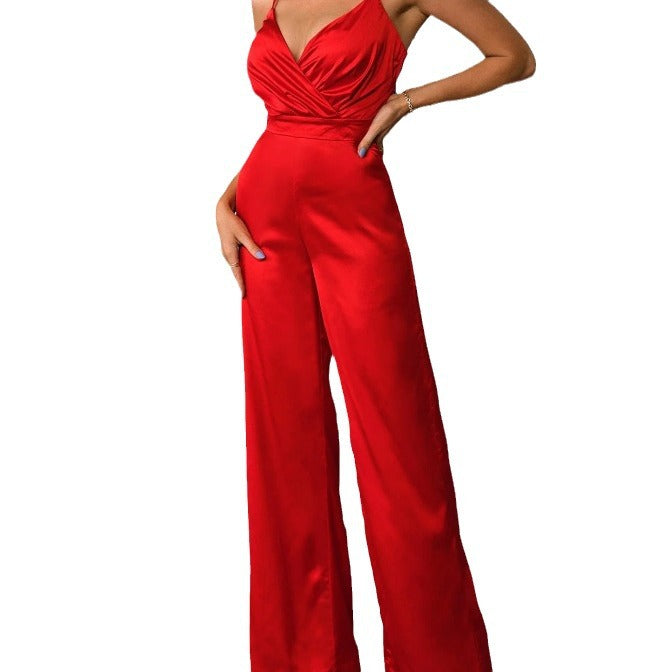 Damen eleganter Jumpsuit mit schmalen Trägern und einem fließenden Schnitt EB