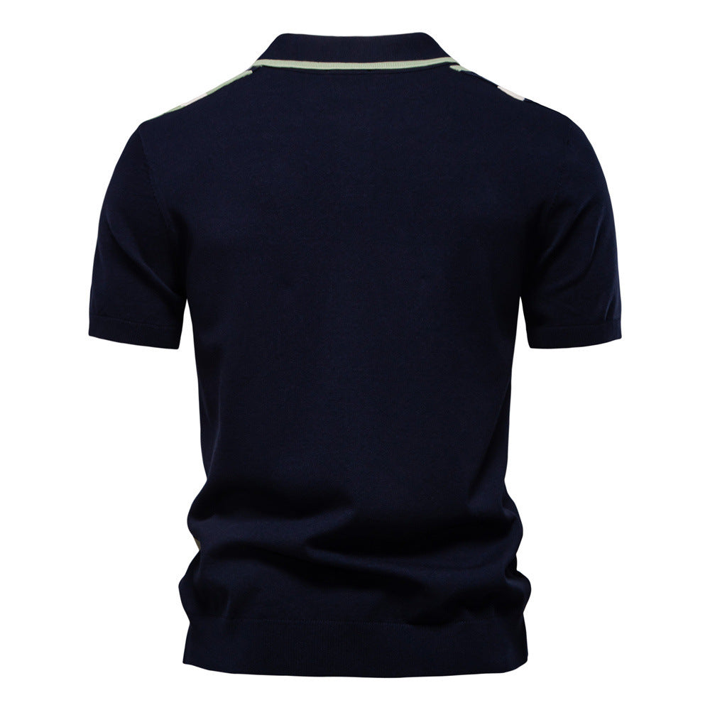 Herren nan retro-inspiriertes Strickpolo mit vertikaler Intarsienstruktur und offenem Kentkragen EB