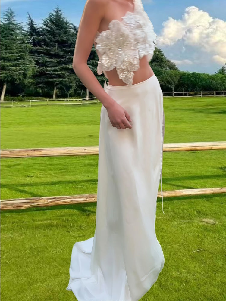 Damen Elegantes Hochzeitskleid mit floraler Applikation und schwingendem Rock EB